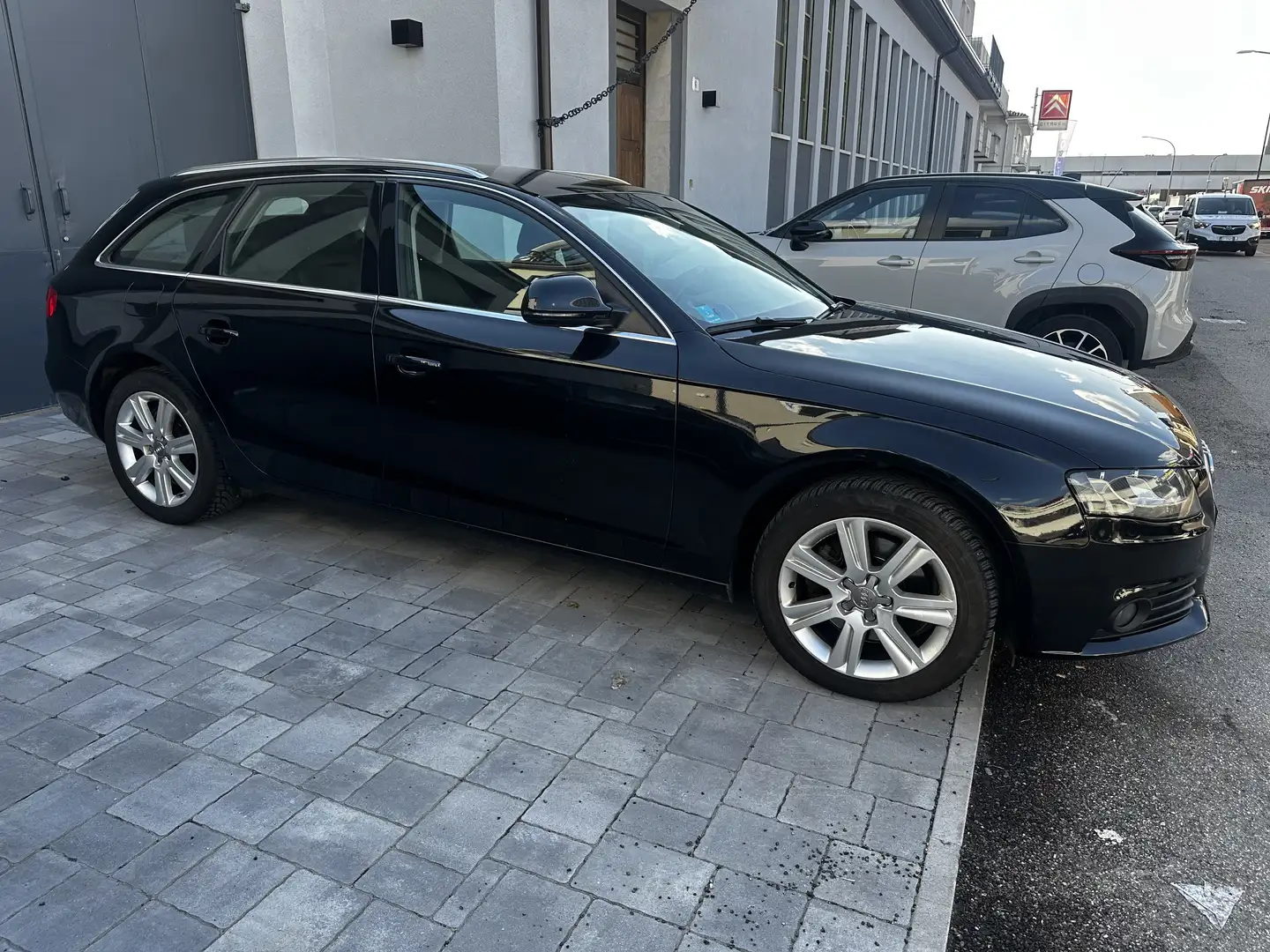 Audi A4 Avant 2.0 tdi Ambiente multitronic fap - 2