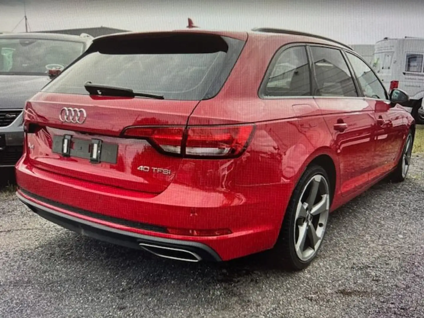 Audi A4 A4 Avant Avant 40 TFSI Rot - 2