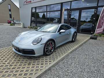 *** 992 4s , full options , sport chrono , pdcc ,bose etc ***