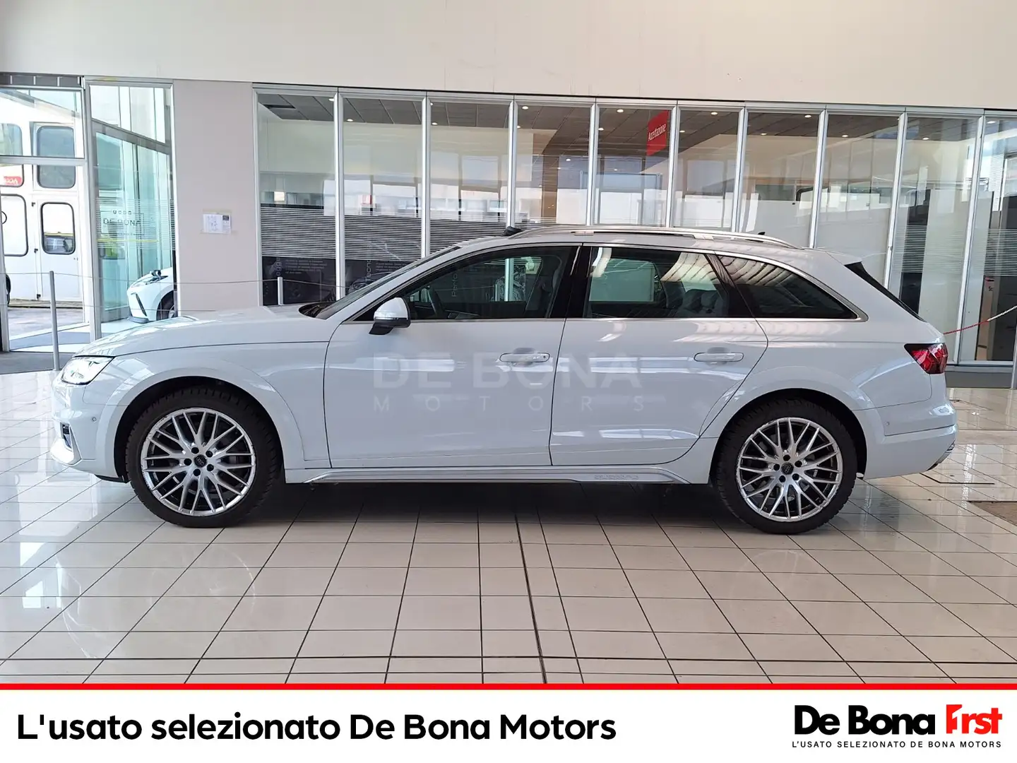 Audi A4 allroad allroad 50 3.0 tdi identity contrast quattro 286cv Bianco - 2