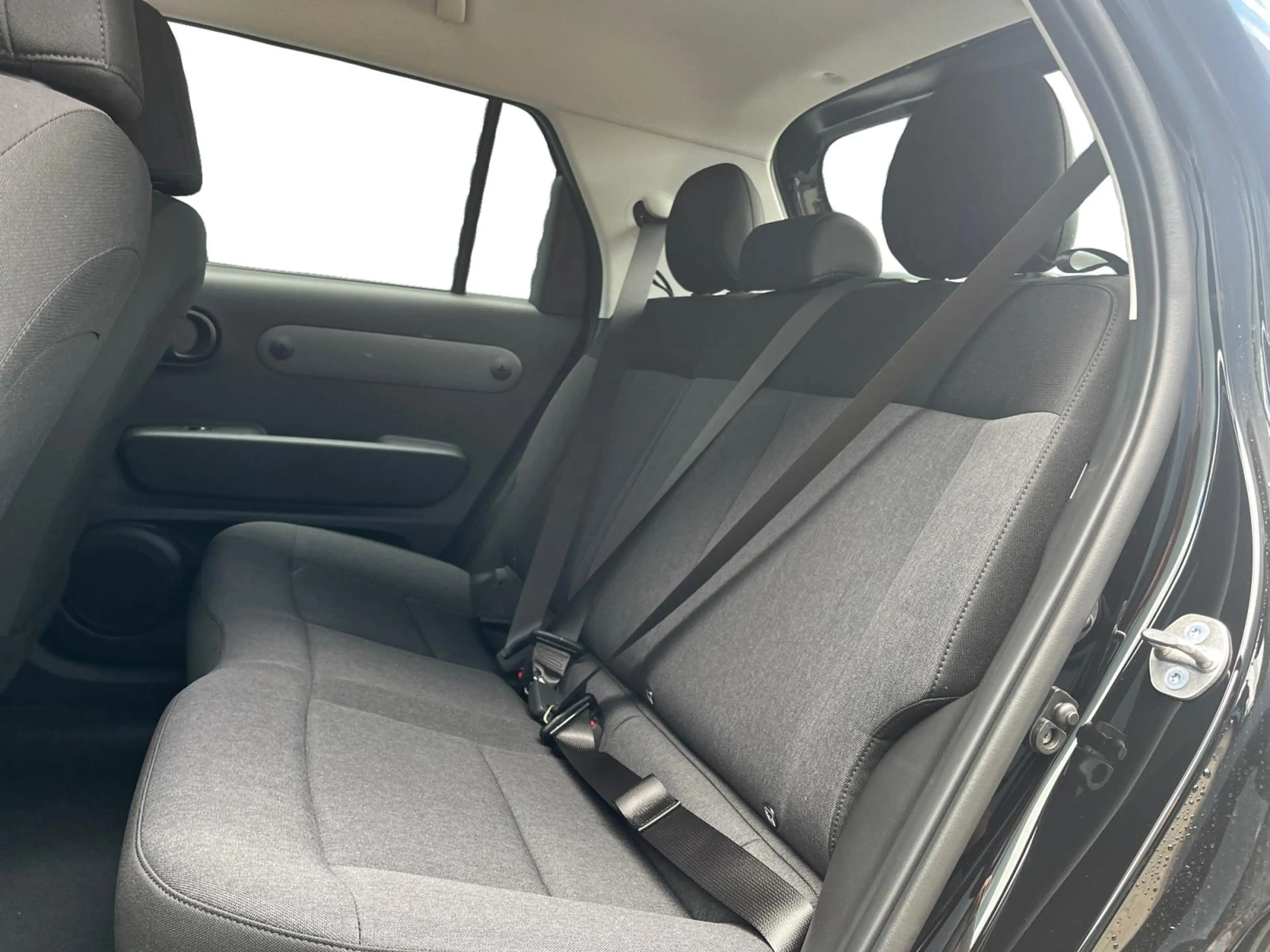 Hyundai Inster E-Motion 42kWh 97pk | 5-PERSOONS | CAMERA | CLIMA — photo 10
