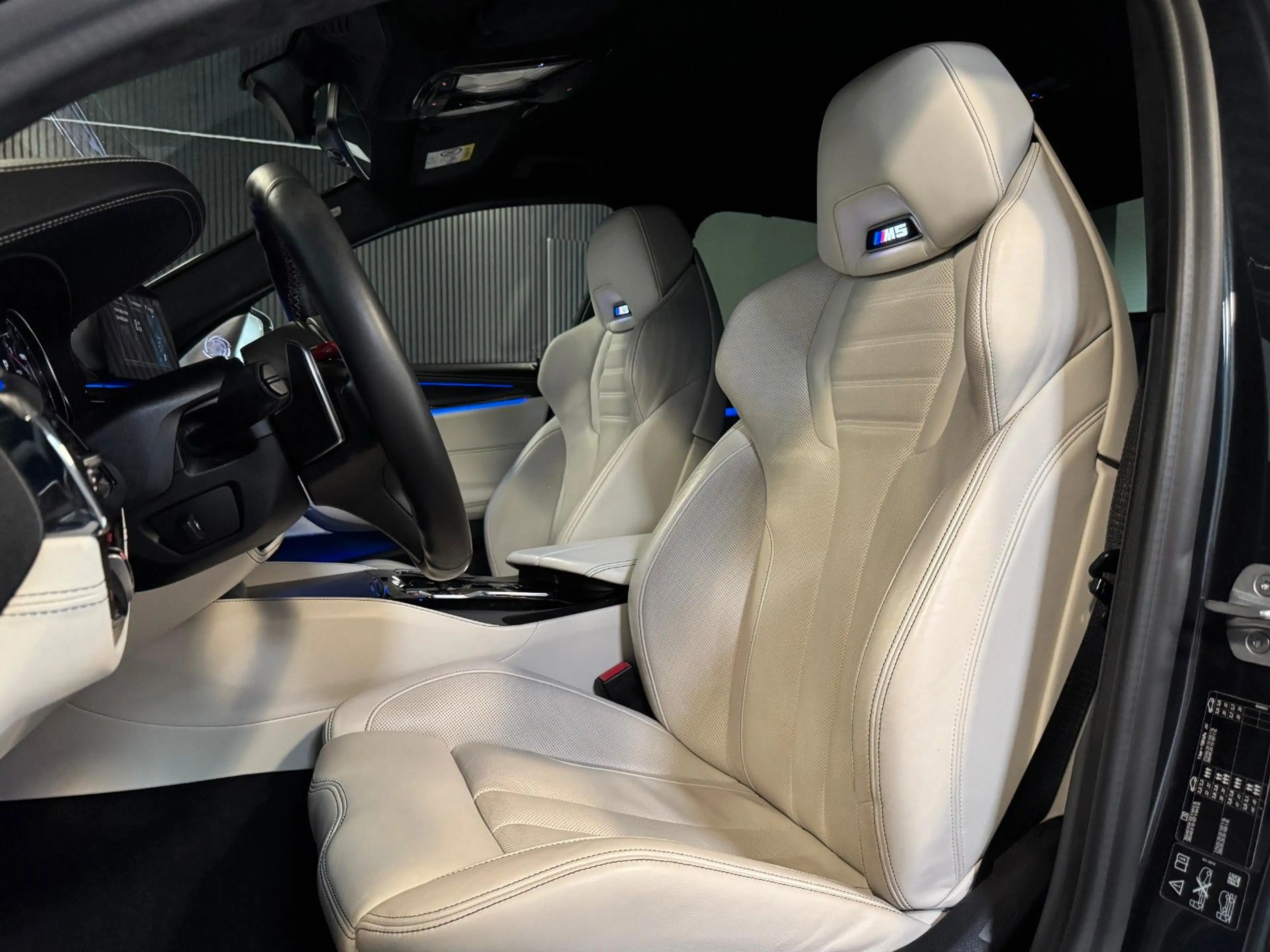 BMW M5 xDrive Lim. /Bowers&Wilkins+Weiße-Sitze+HUB — photo 14