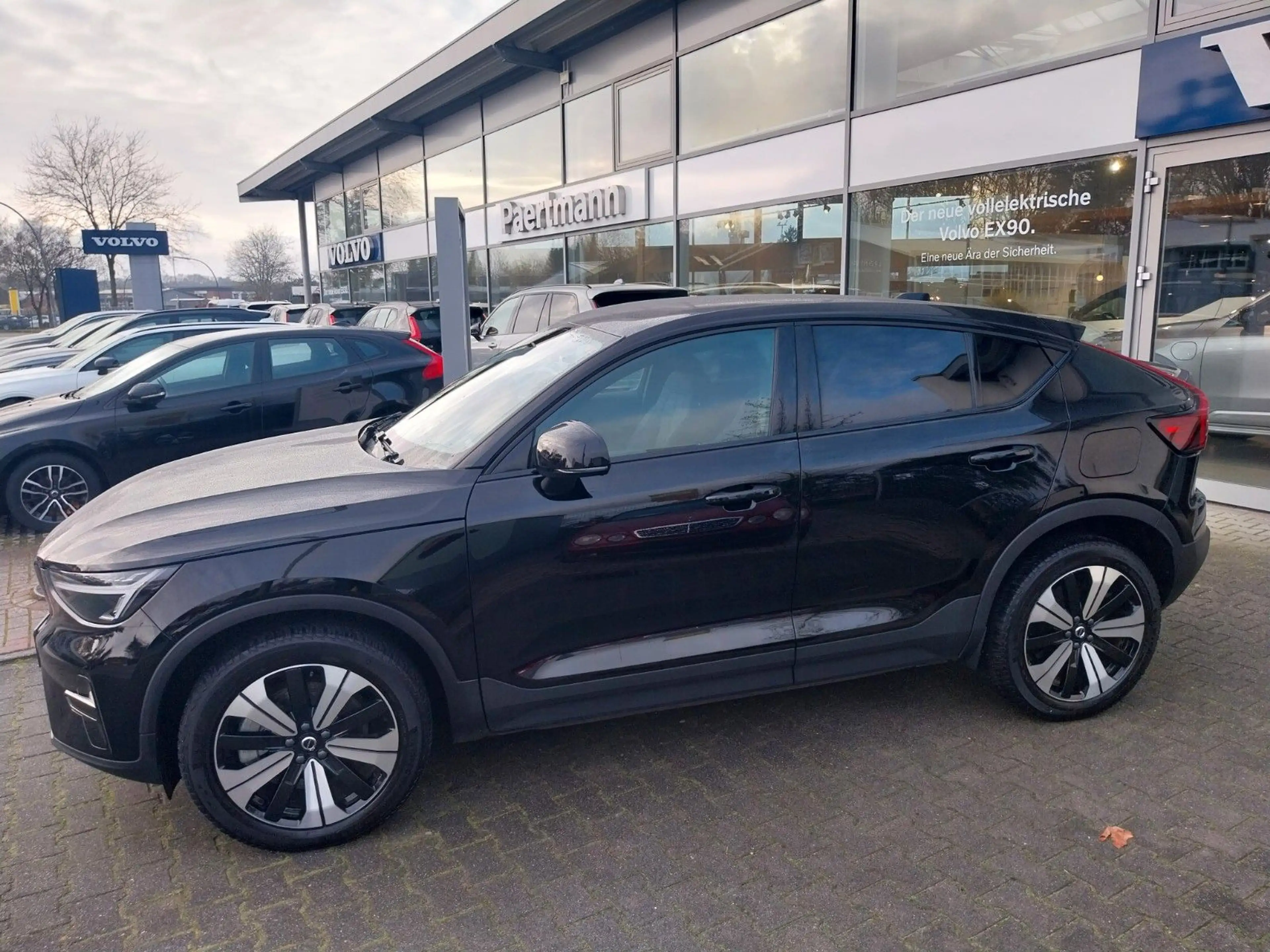Volvo C40 Core Recharge Pure Electric 2WD — photo 4