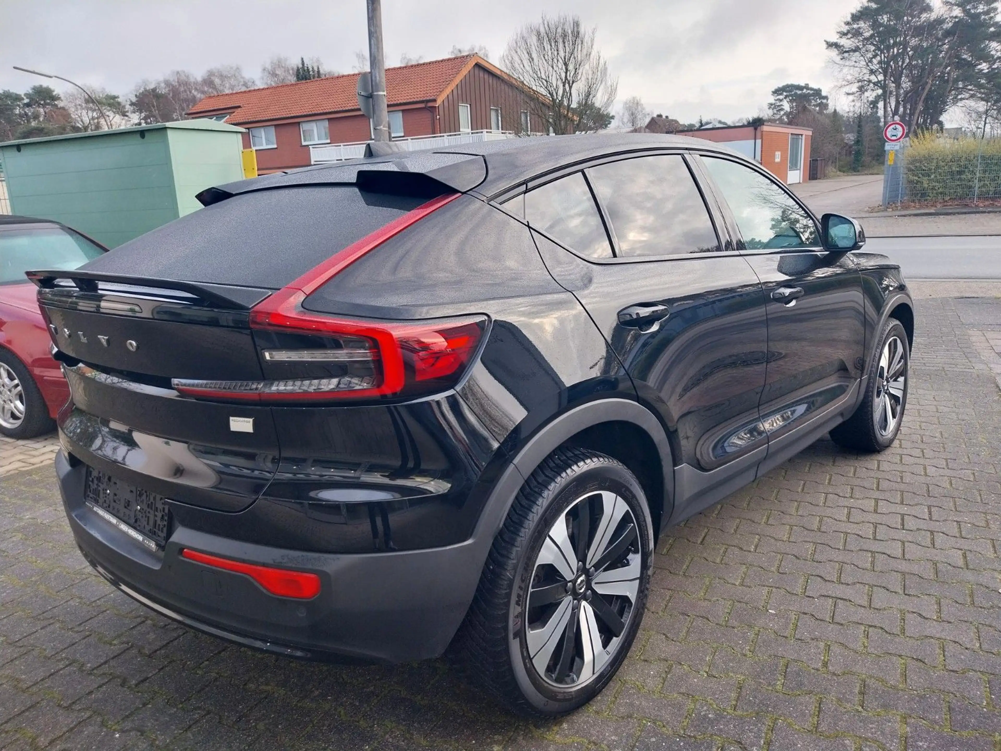 Volvo C40 Core Recharge Pure Electric 2WD — photo 7