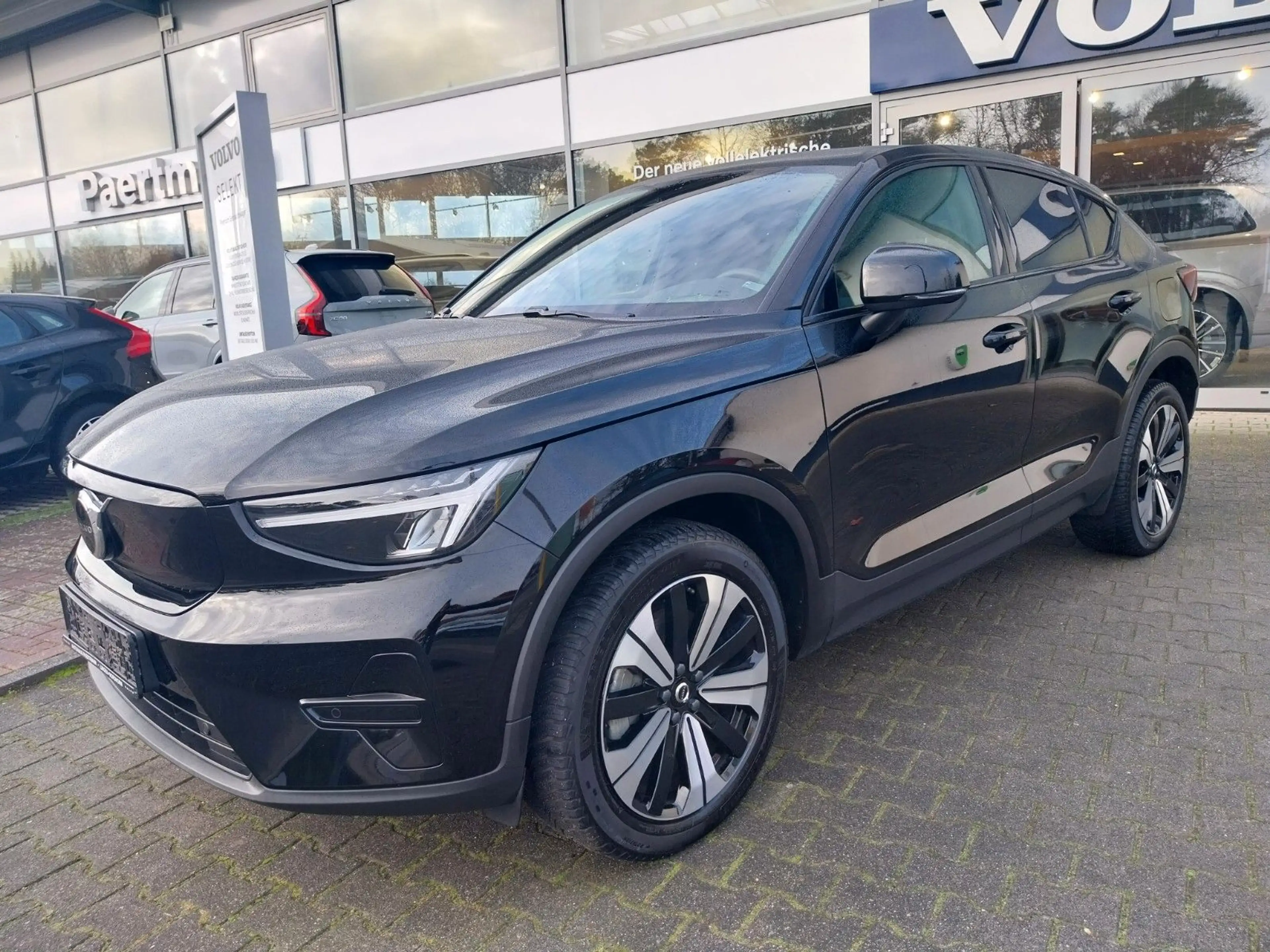 Volvo C40 Core Recharge Pure Electric 2WD — photo 3