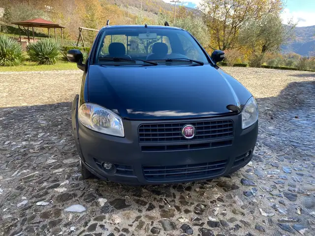 Fiat Strada 1.3 MJT Cabina Lunga