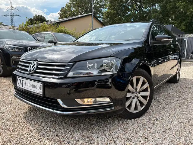 Volkswagen Passat main image