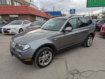 AWD 4dr 30i