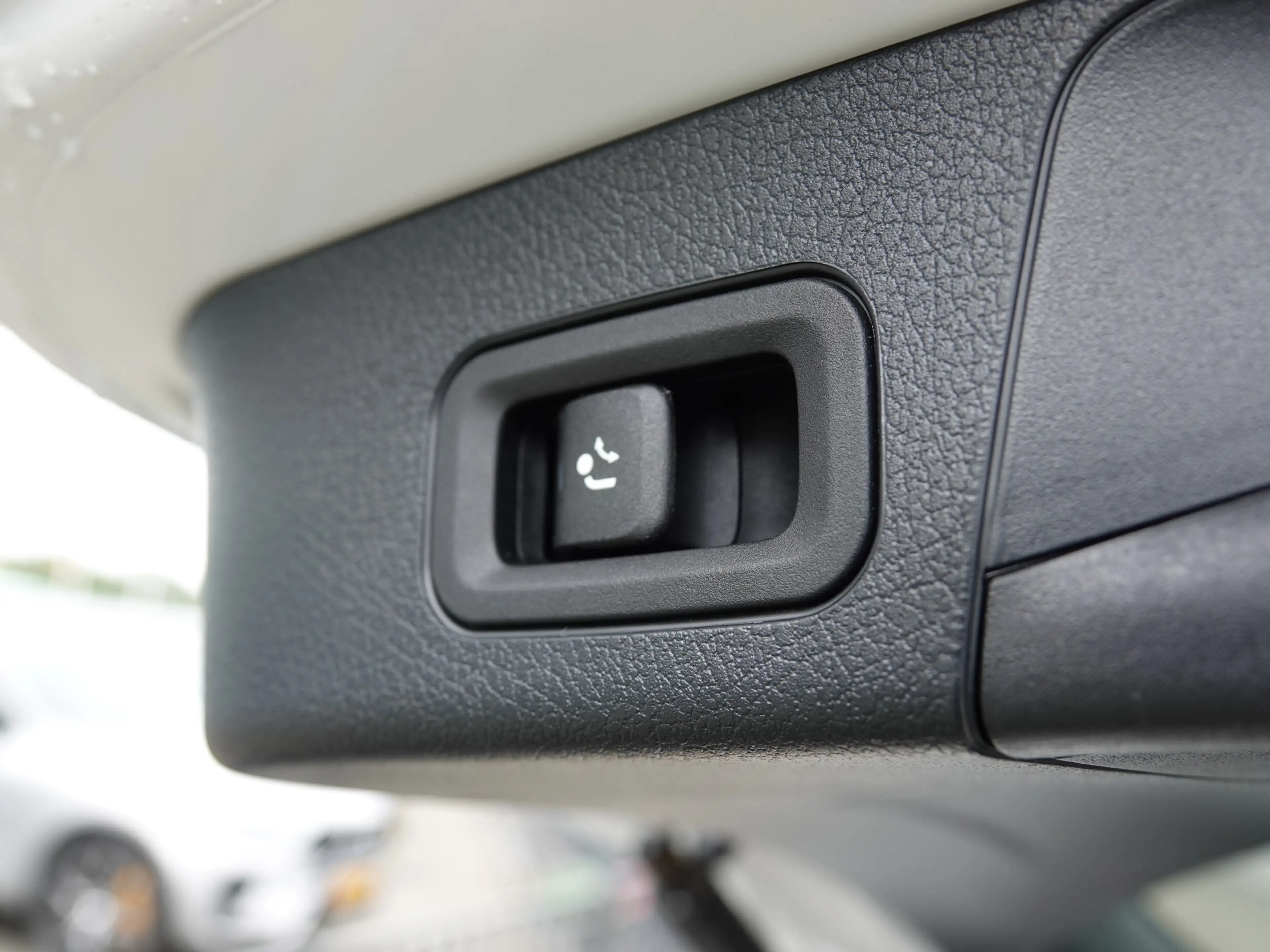 Mercedes-Benz GLB 250 4MATIC 225PK Premium Plus TREKH. | MATRIX | H-LEER — photo 11