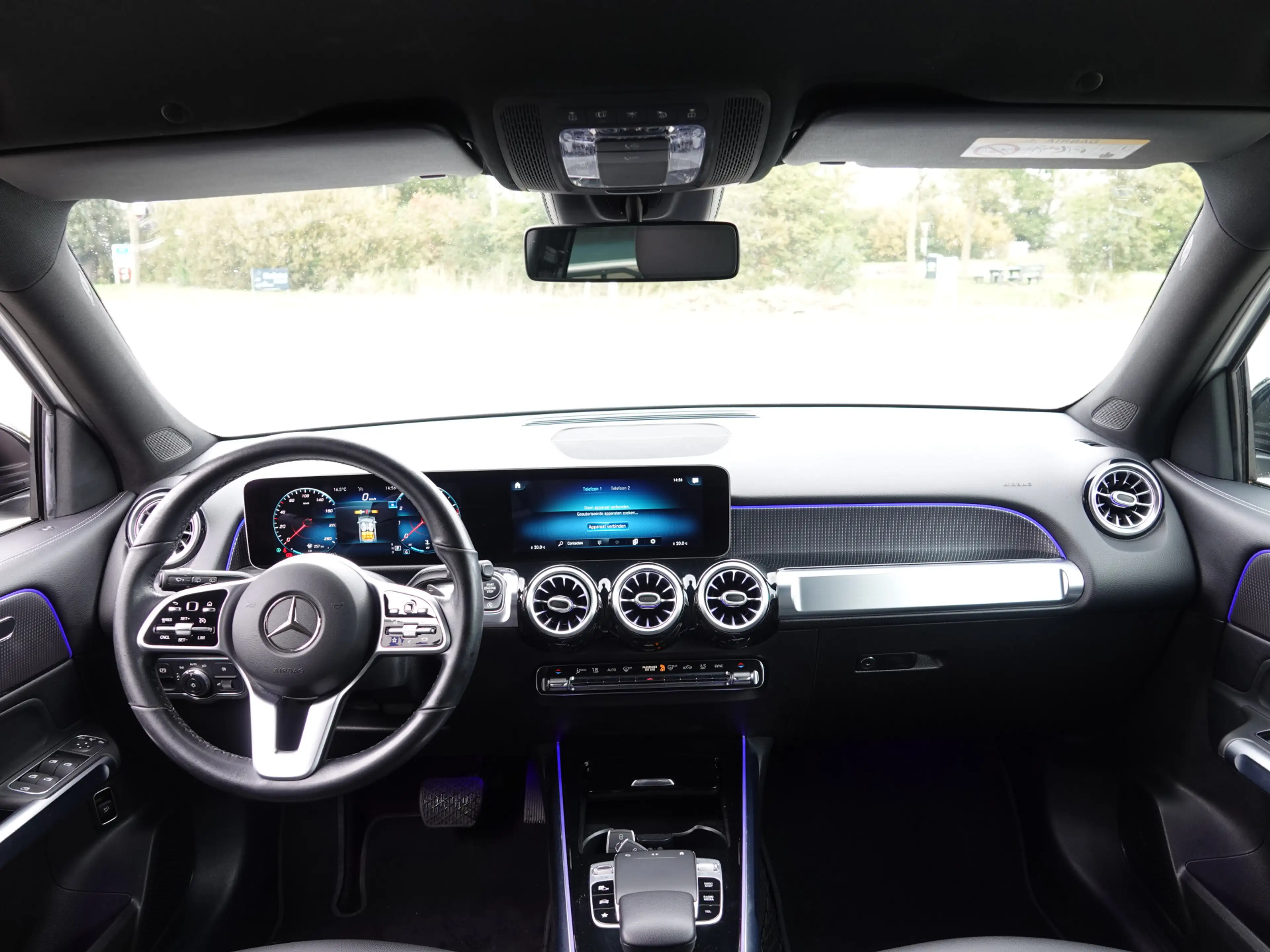 Mercedes-Benz GLB 250 4MATIC 225PK Premium Plus TREKH. | MATRIX | H-LEER — photo 18