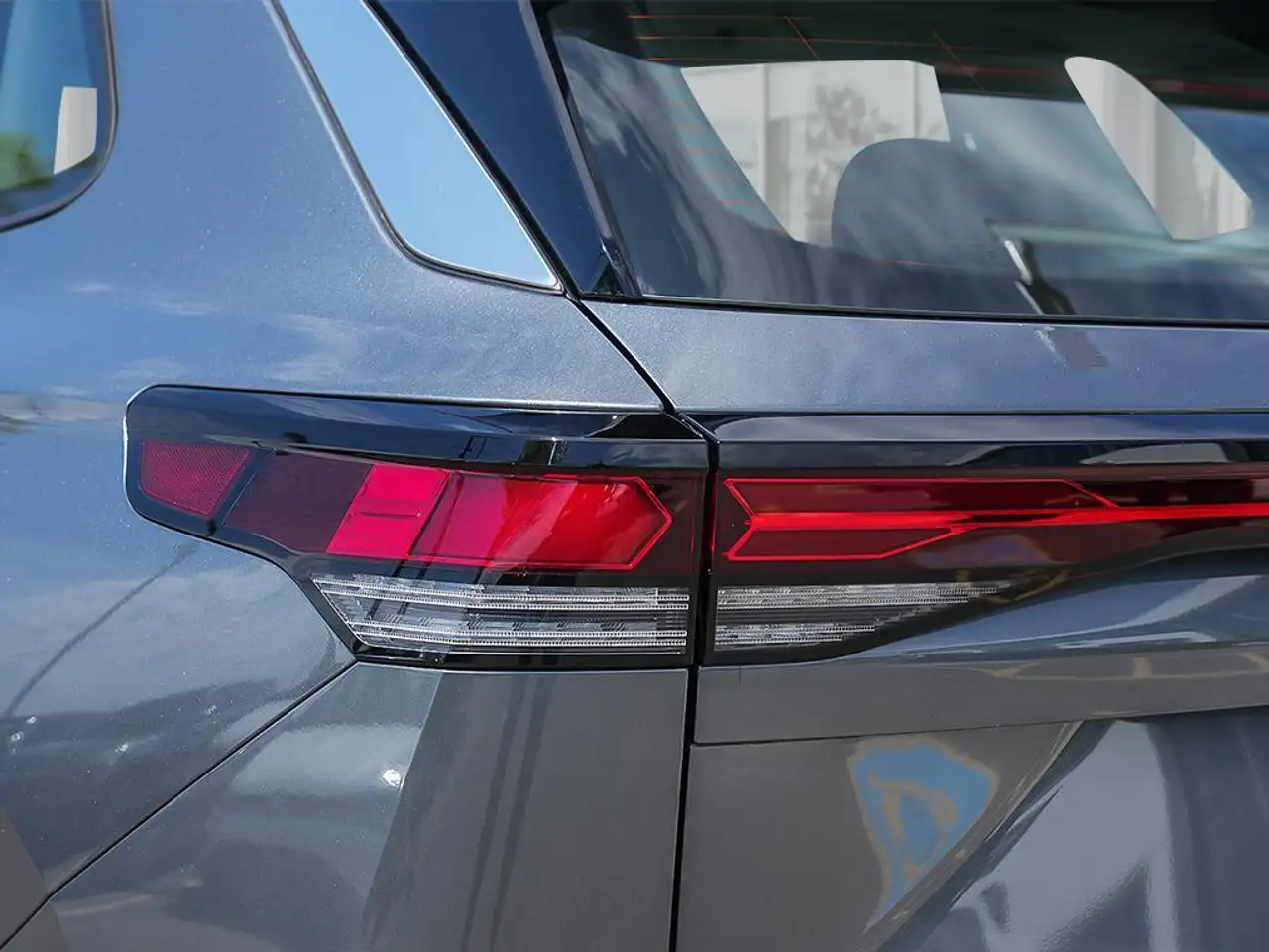 Volkswagen Tiguan снимка Volkswagen Tiguan