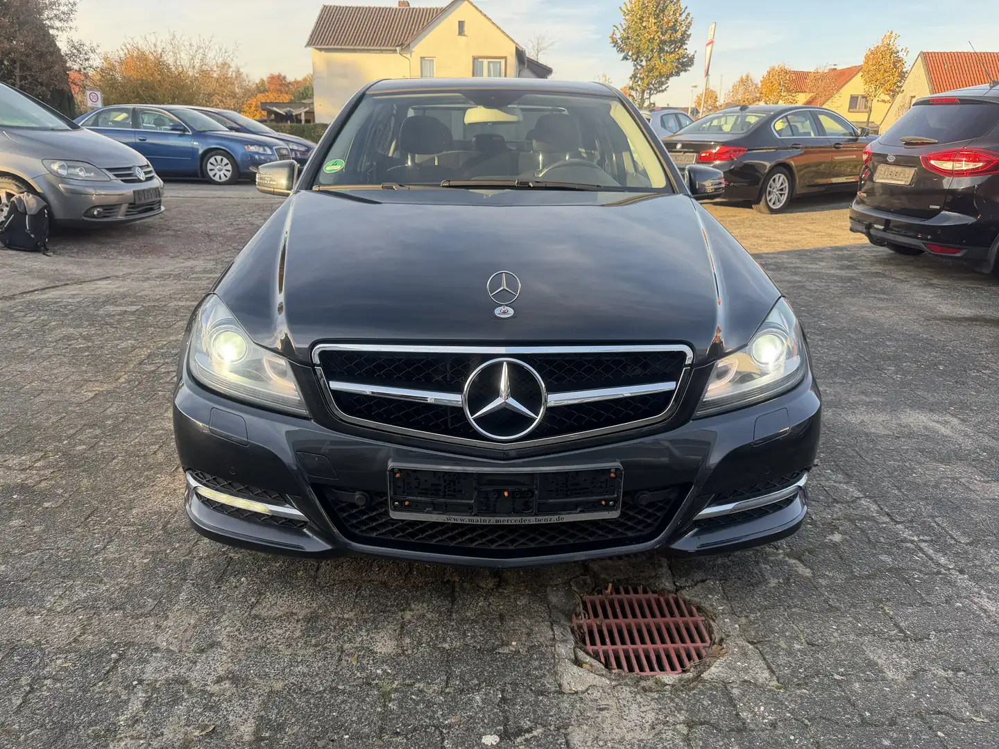 Mercedes-Benz C 200 Automatik - Klima - Bi-Xenon - Diesel - Garantie Schwarz - 2