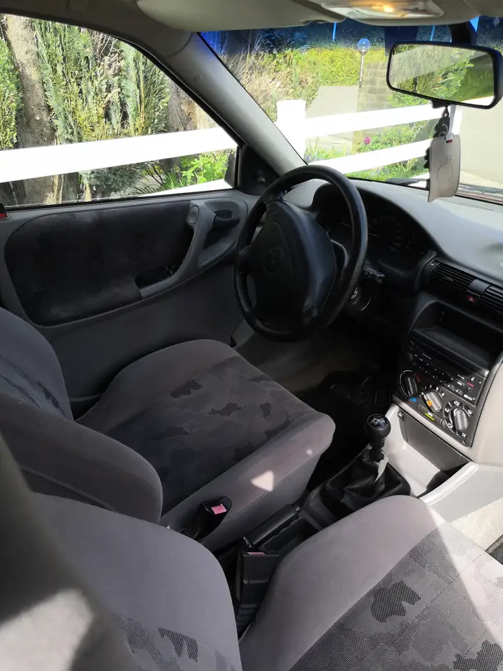 Opel Astra 1.4i XE GLS (Export), foto 8