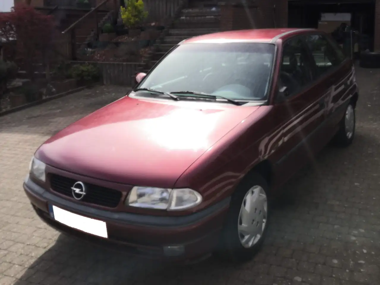 Opel Astra 1.4i XE GLS (Export), foto 3