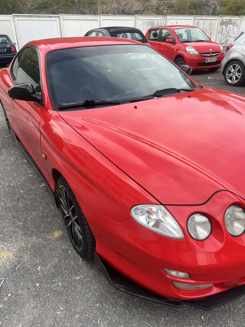 Hyundai Coupe Coupé 1.6i FX Série Spéciale Rouge - 1
