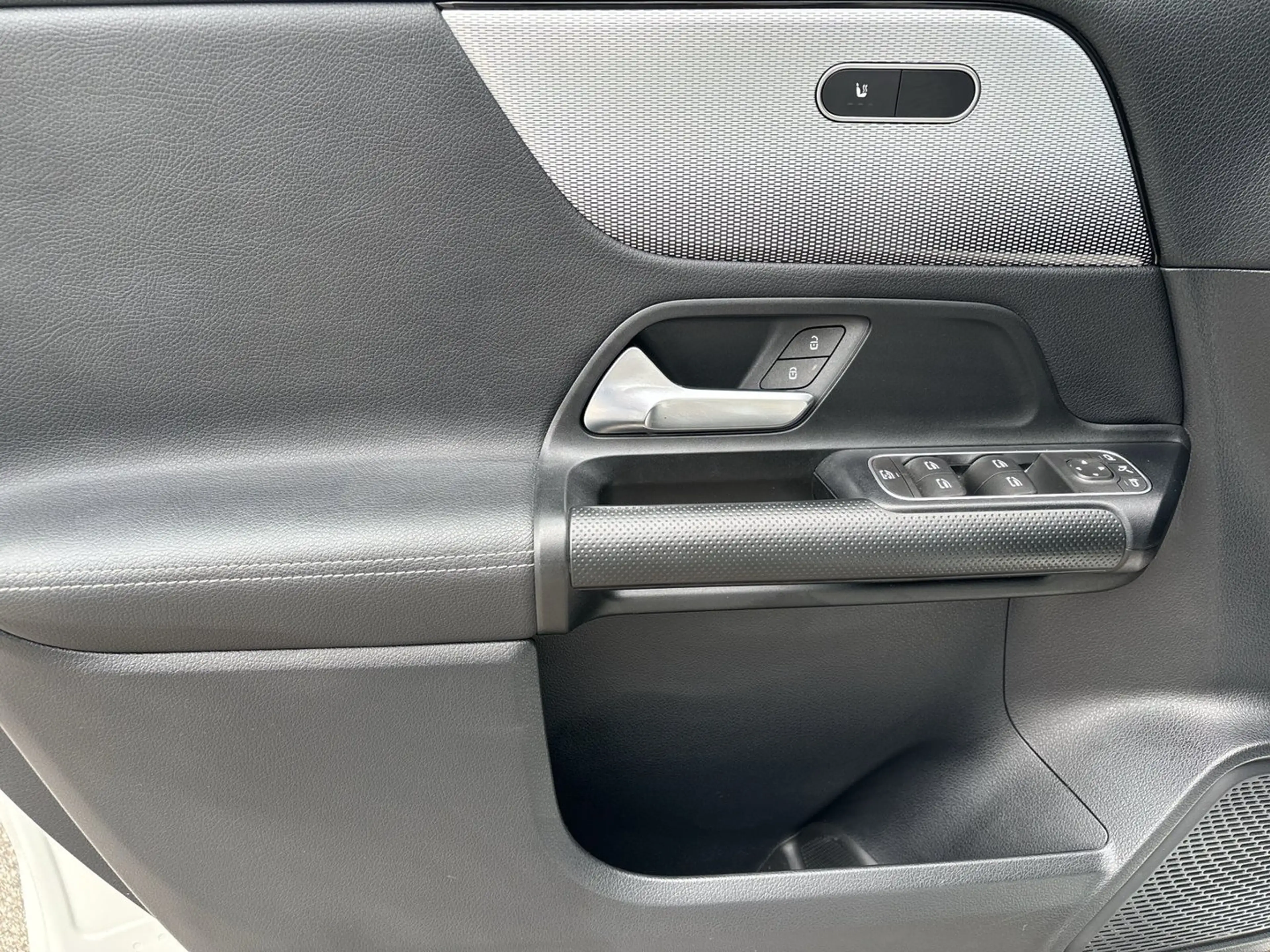 Mercedes-Benz B 180 B 180 — photo 11