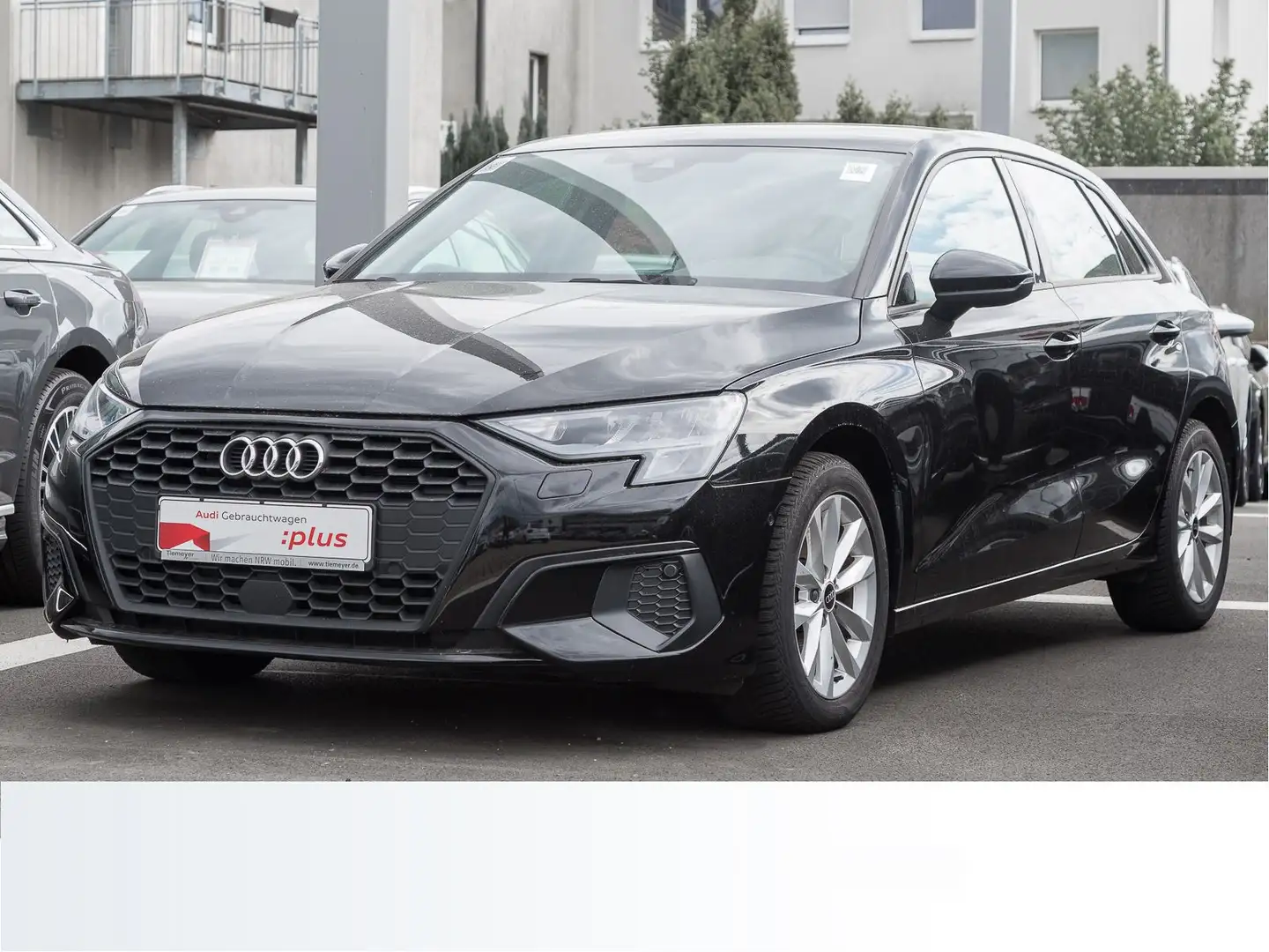 Audi A3 30 TFSI LM16 PDC+ SMARTPHONE-INTERF Schwarz - 2