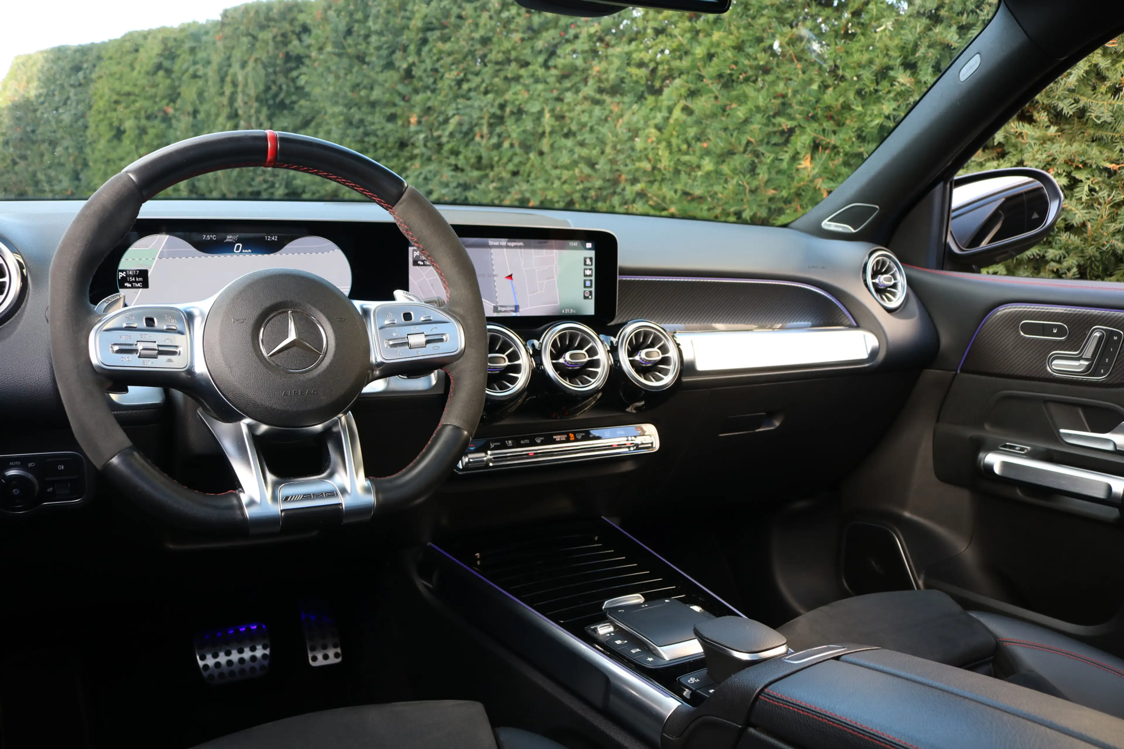 Mercedes-Benz GLB 35 AMG GLB 4MATIC (Panoramadak Sportleder/Memory Widescre — photo 6