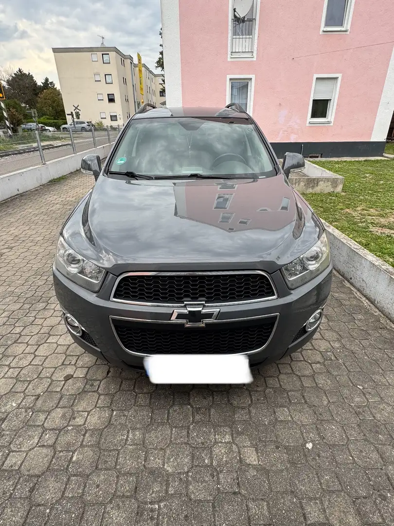 Chevrolet Captiva 2.4 2WD 7 Sitzer / HU NEU - 1