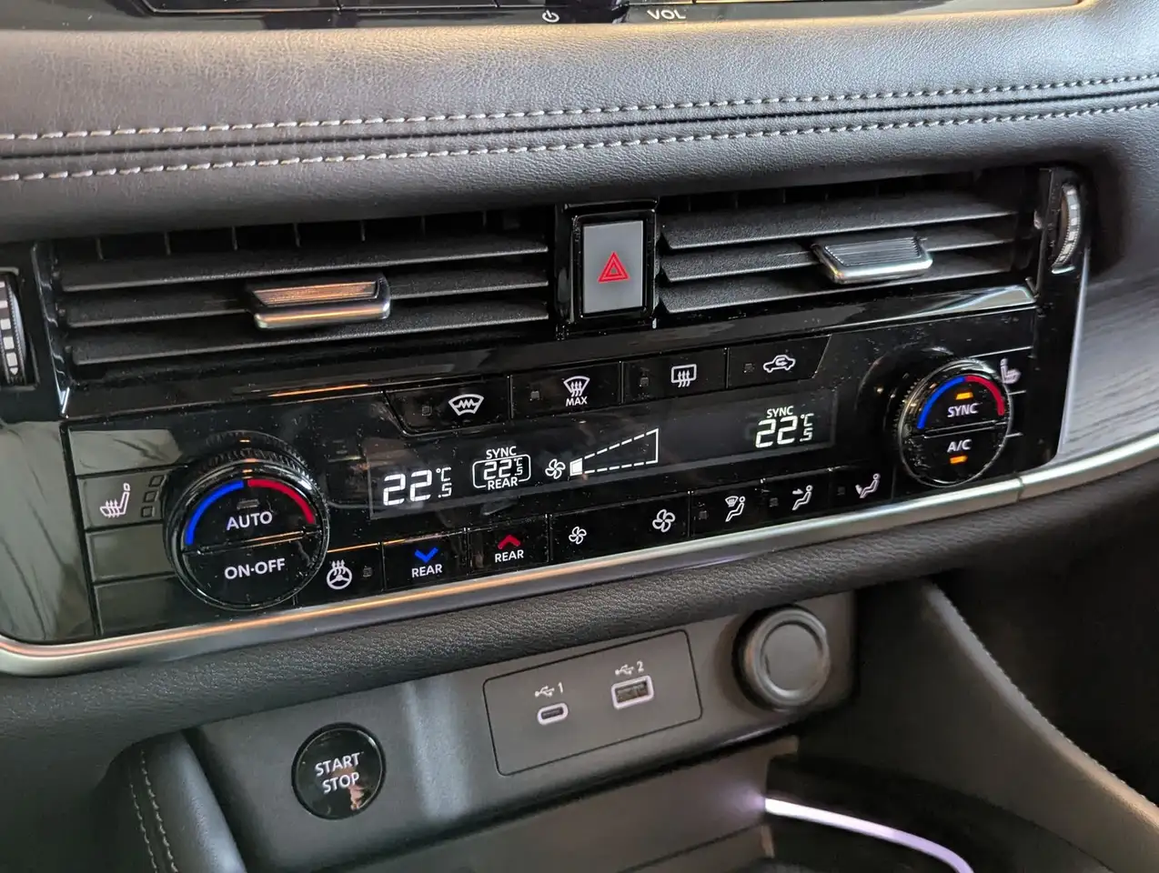 Nissan X-Trail 1.5 e-Power e-4 Tekna Bose HUD LED+ 20", миниатюра 25