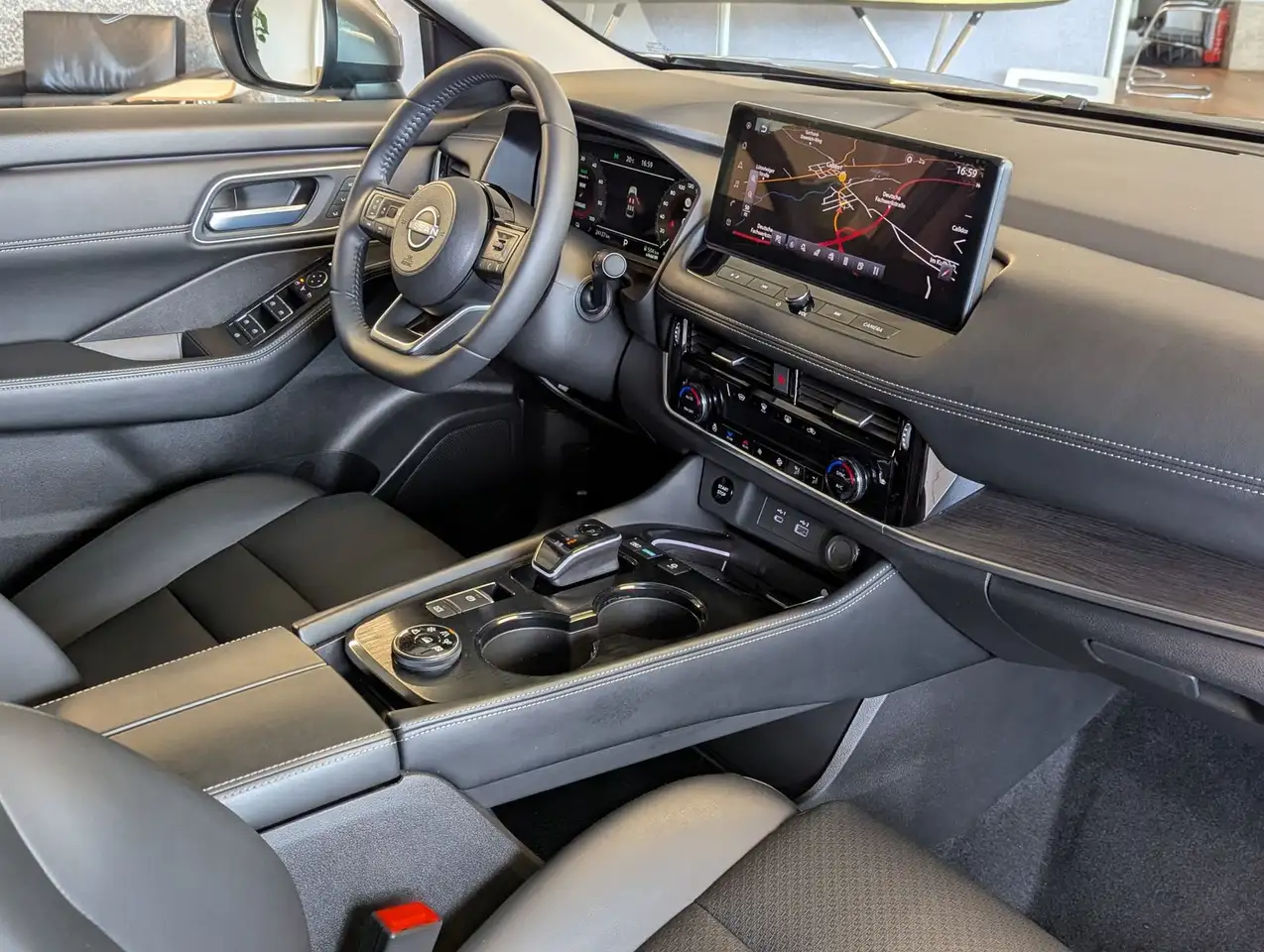 Nissan X-Trail 1.5 e-Power e-4 Tekna Bose HUD LED+ 20", миниатюра 13