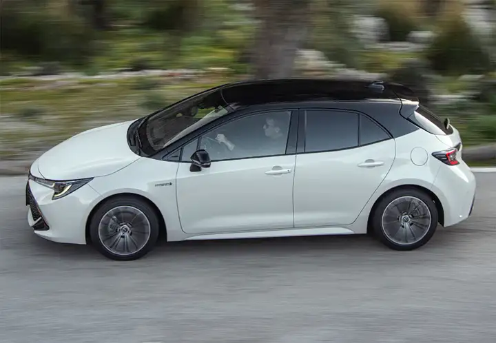Toyota Auris 2022, foto 23