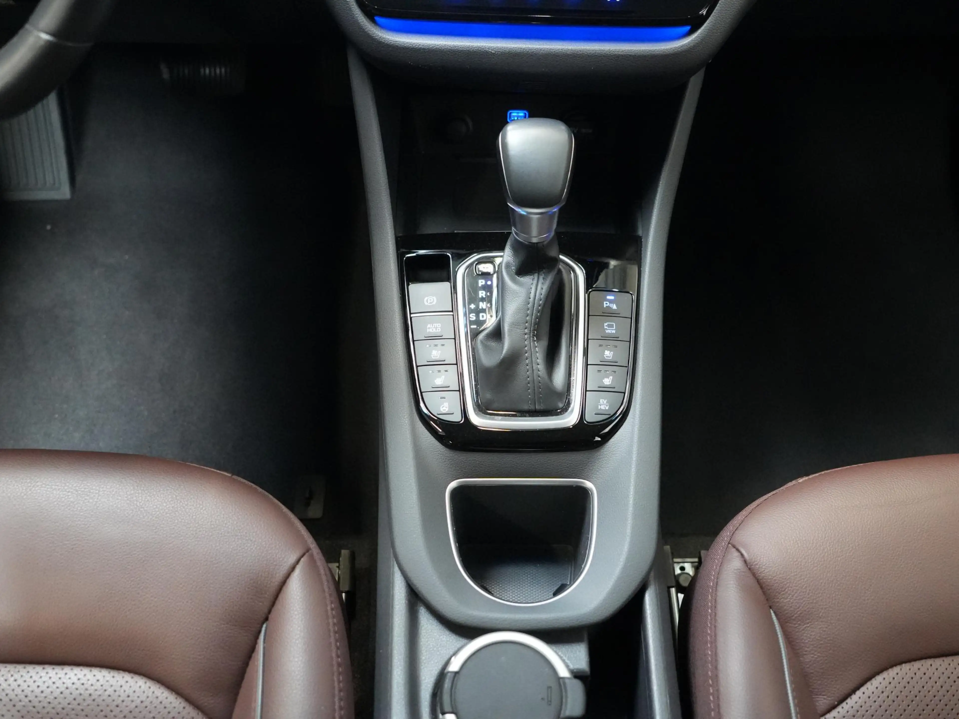 Hyundai IONIQ 1.6 GDi PHEV Premium ✅Stoel&Stuurverw✅Leer✅Navi✅Sc — photo 28