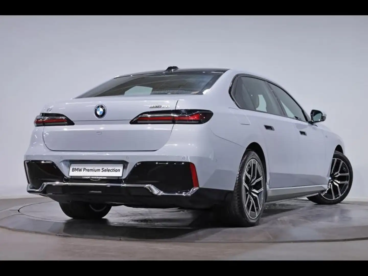 BMW i7 eDrive50 Kit M Sport Gris - 2