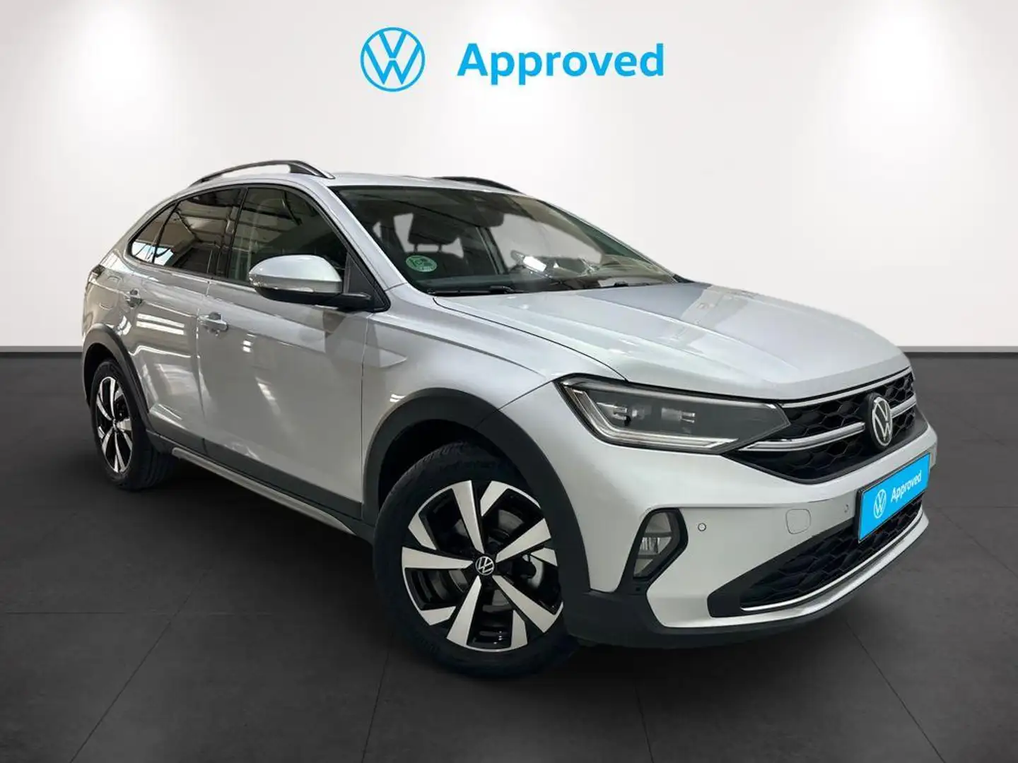 Volkswagen Taigo 1.0 TSI Más DSG 85kW Plateado - 1