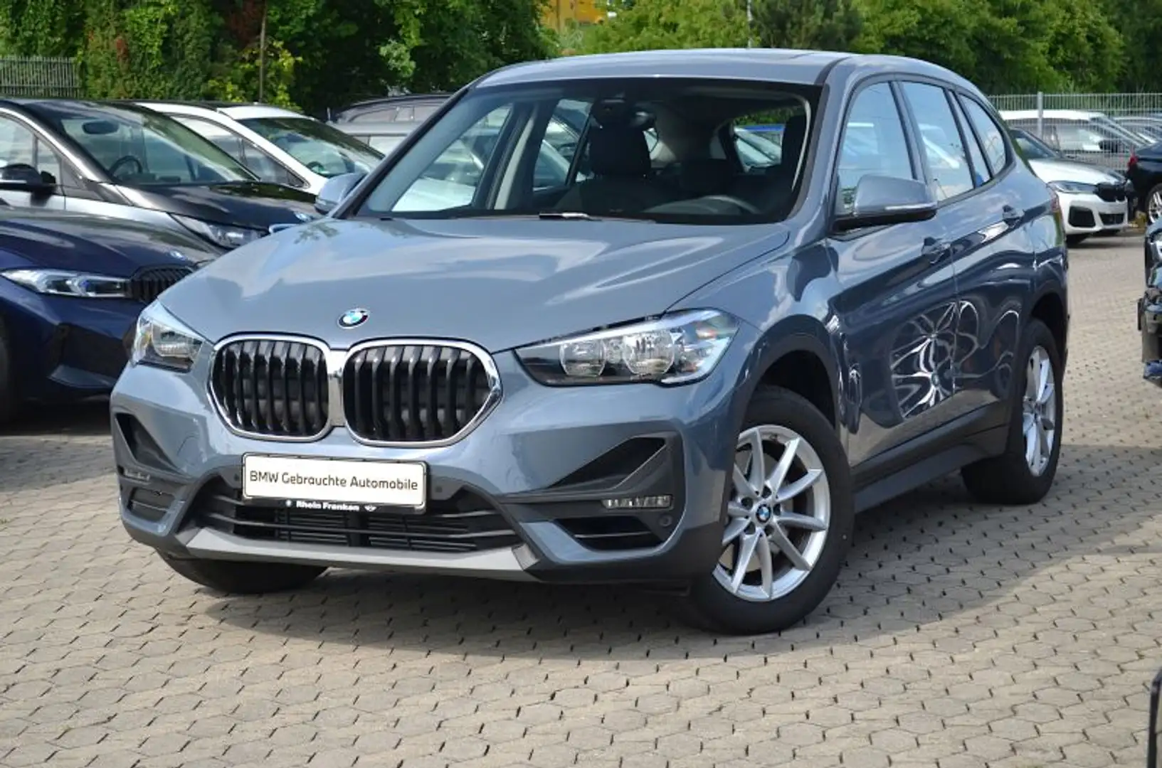 BMW X1 sDrive20i Advantage Panodach.Kamera.Sportsitz - 2