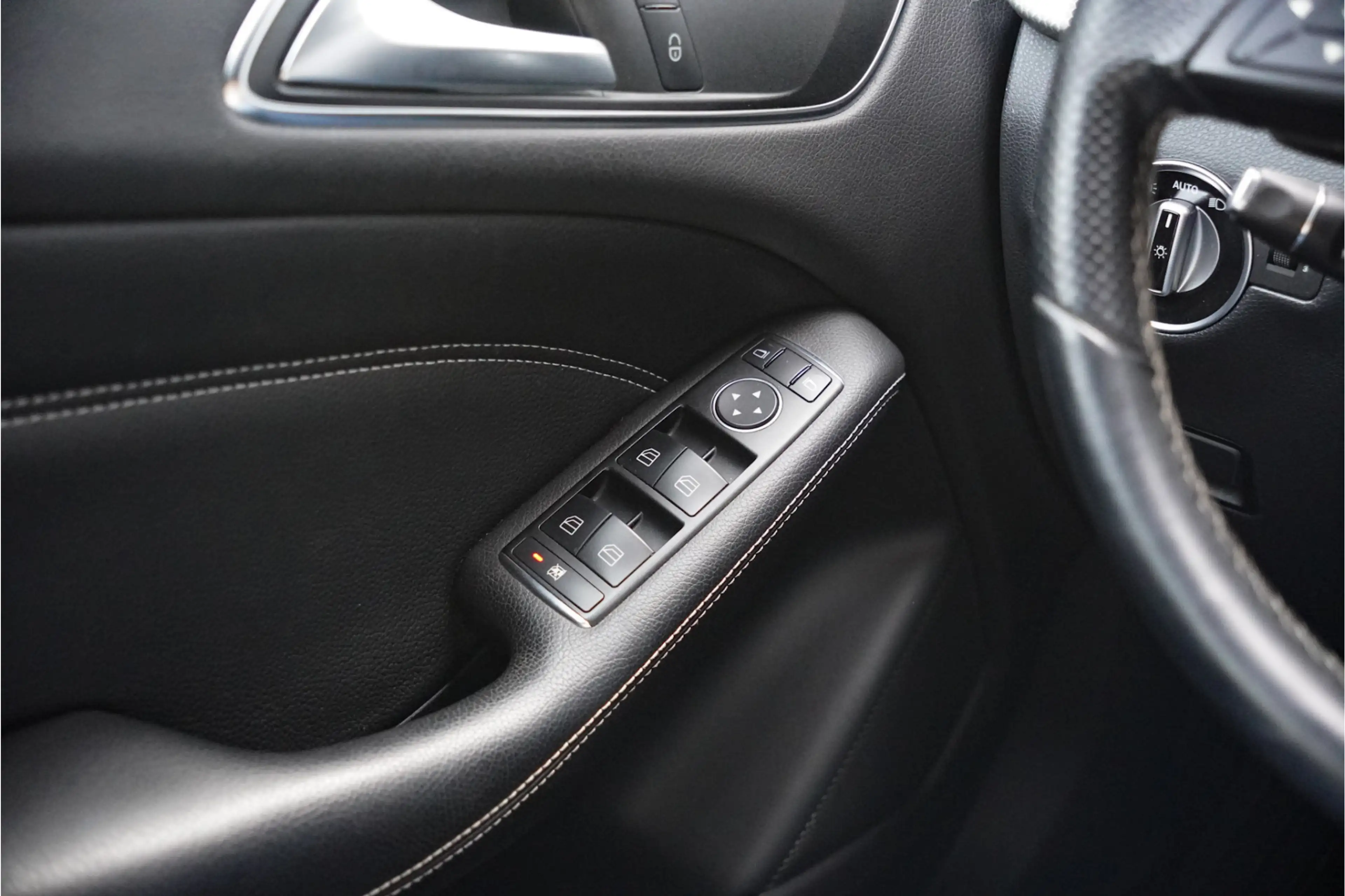 Mercedes-Benz B 180 AUTOMAAT, NAVI, NAP, CRUISE CONTROL, BLUETOOTH — photo 22