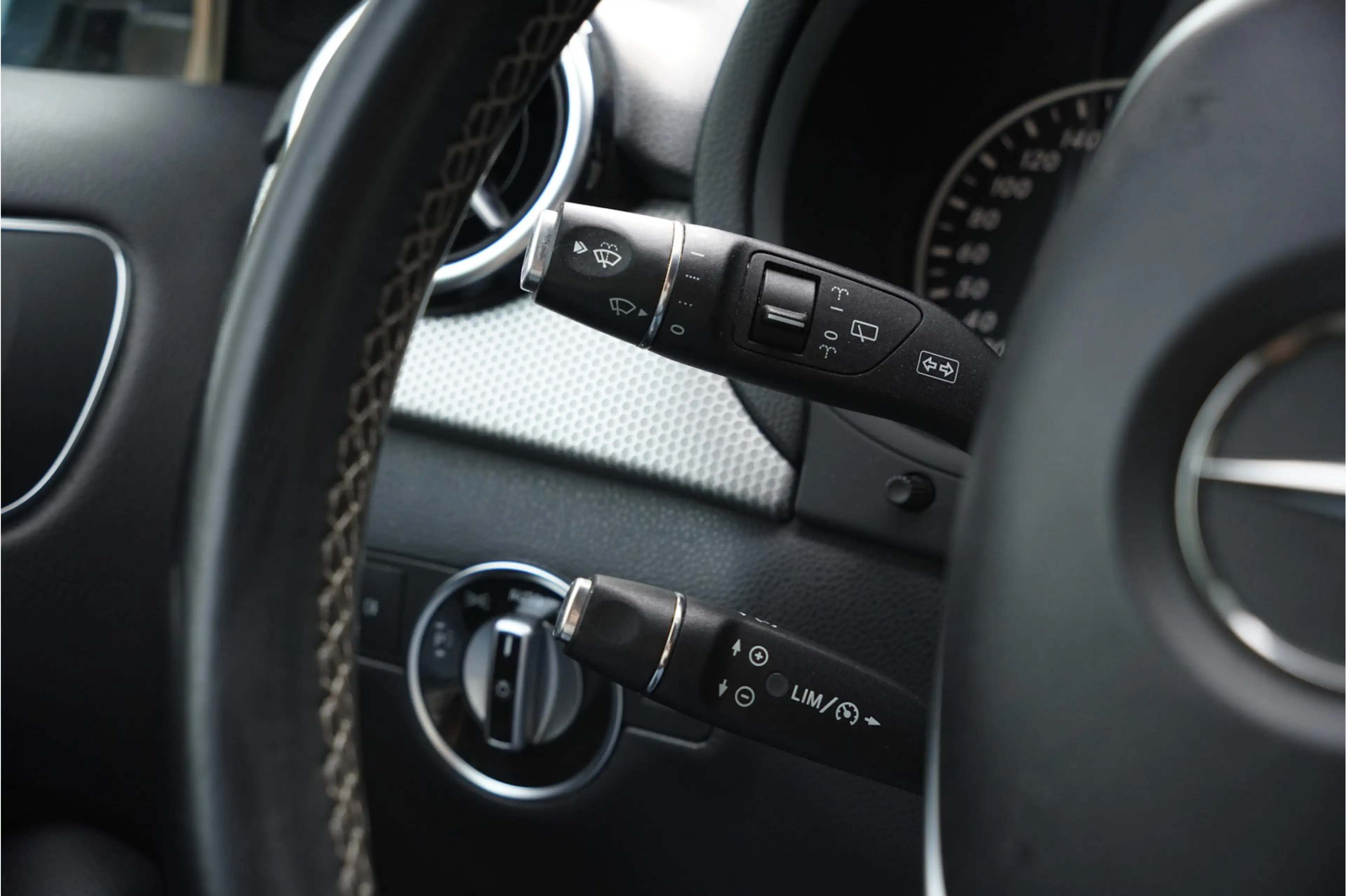 Mercedes-Benz B 180 AUTOMAAT, NAVI, NAP, CRUISE CONTROL, BLUETOOTH — photo 20