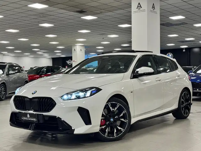 BMW 118 118d TETTO MSport Pro