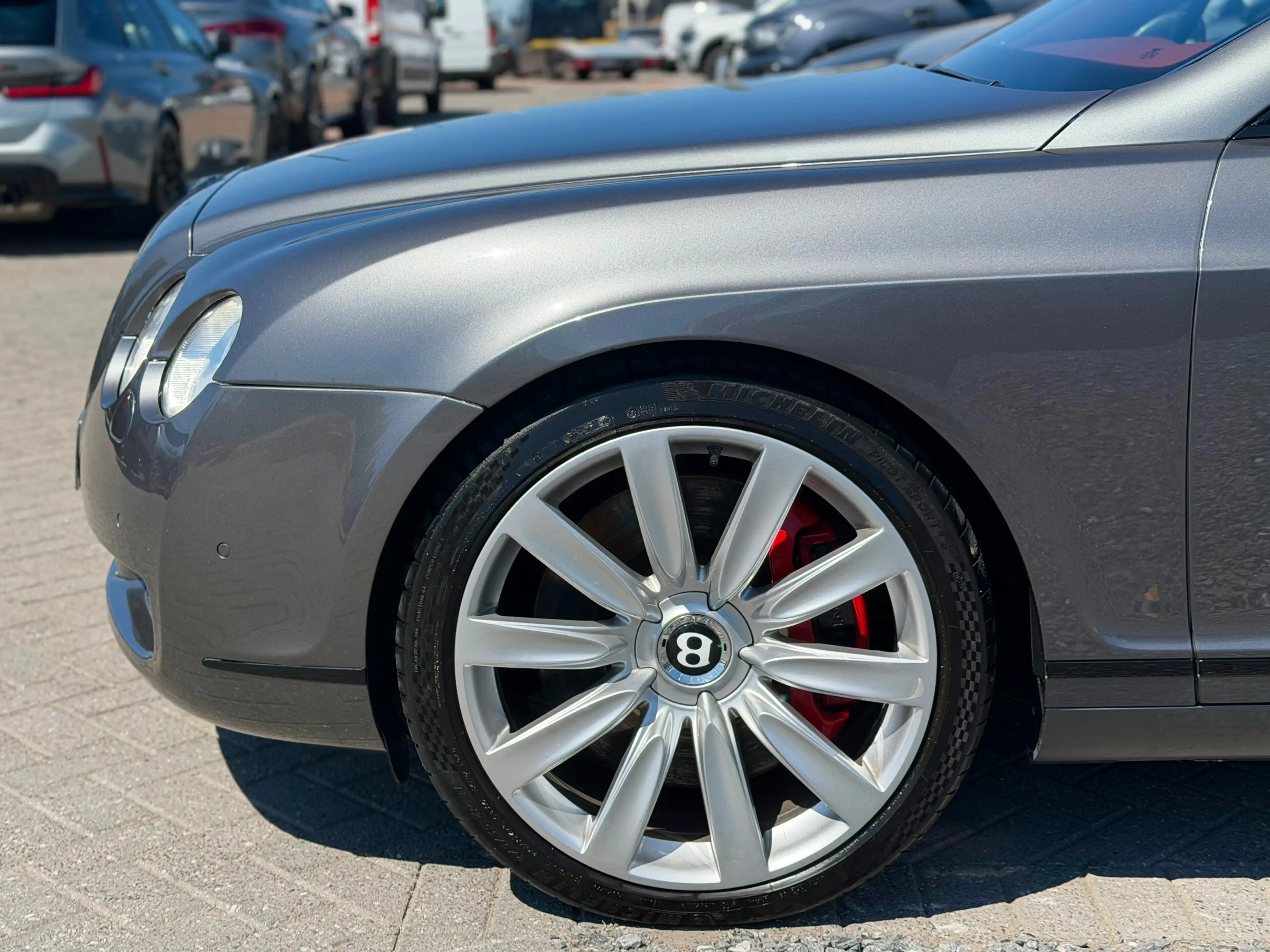Bentley Continental GTC 6.0 BiTurbo W12 — photo 9