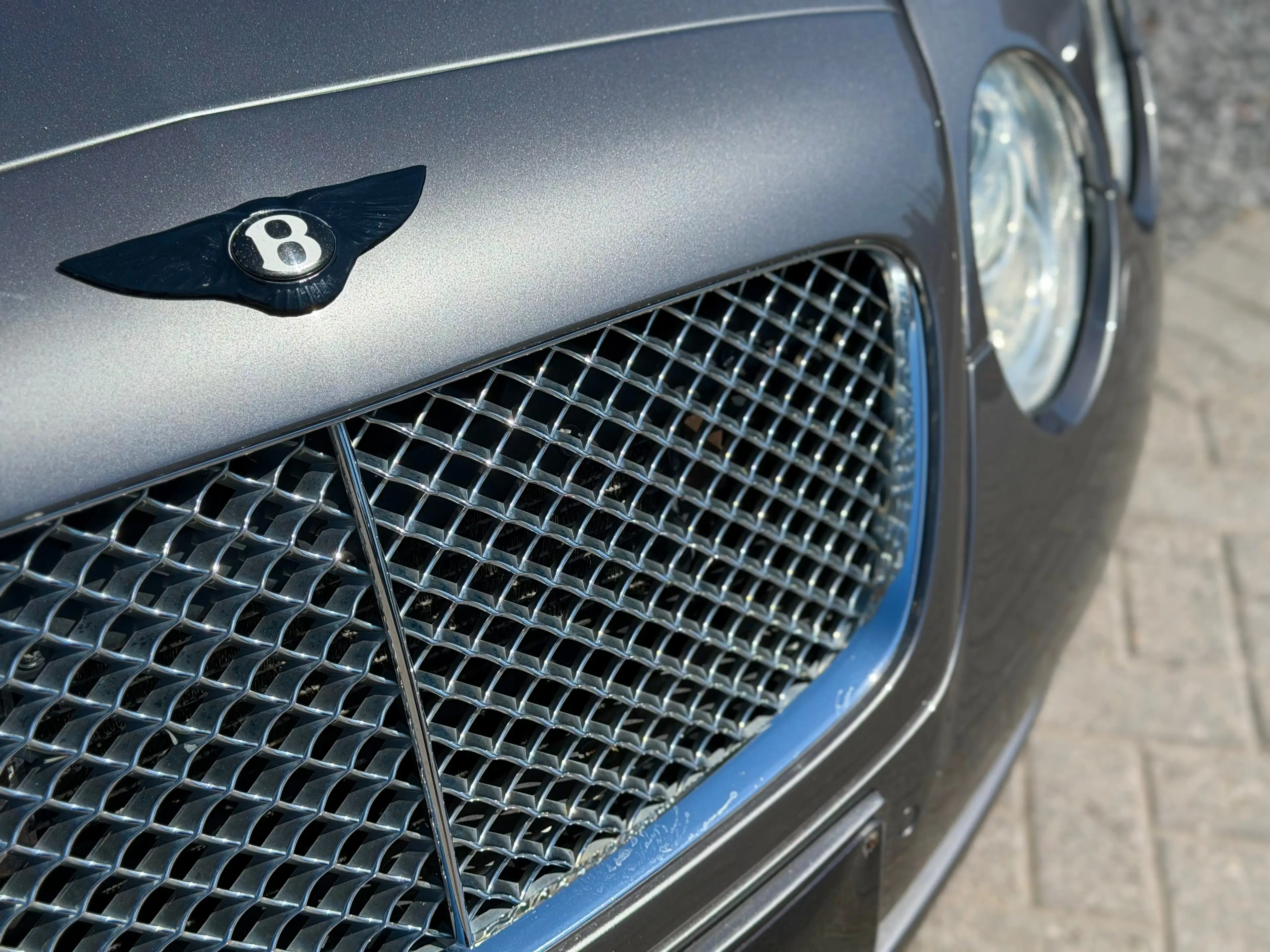 Bentley Continental GTC 6.0 BiTurbo W12 — photo 11