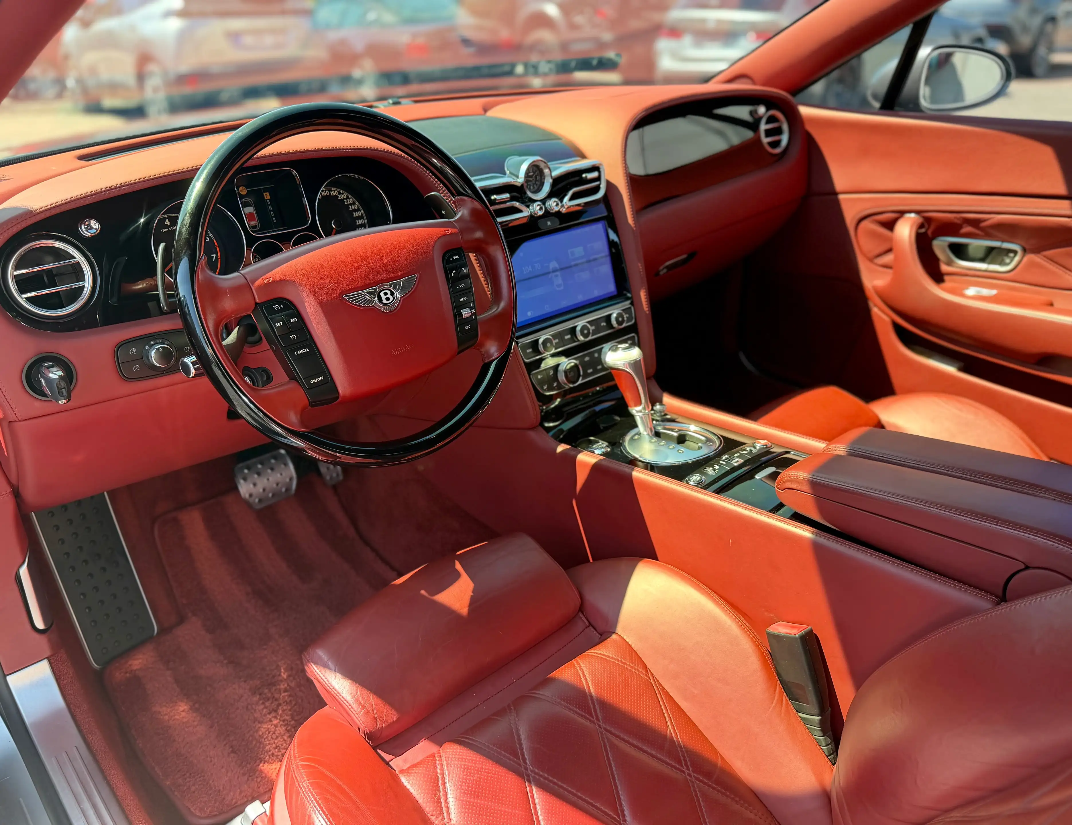 Bentley Continental GTC 6.0 BiTurbo W12 — photo 12