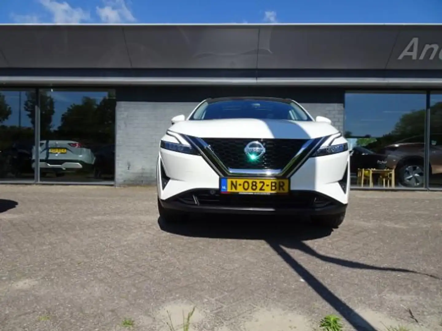 Nissan Qashqai 1.3 MHEV 140pk Premiere Edition [Headup-display + Wit - 2