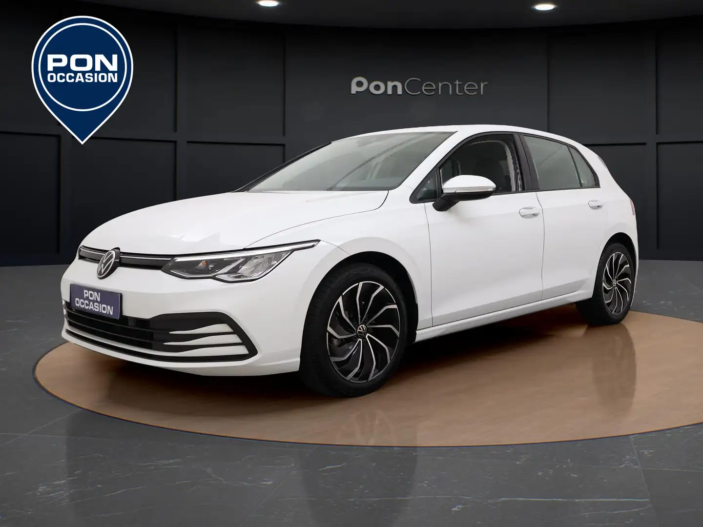 Volkswagen Golf 1.0 TSI 110 PK Life | Apple CarPlay | Getint Glas Wit - 1