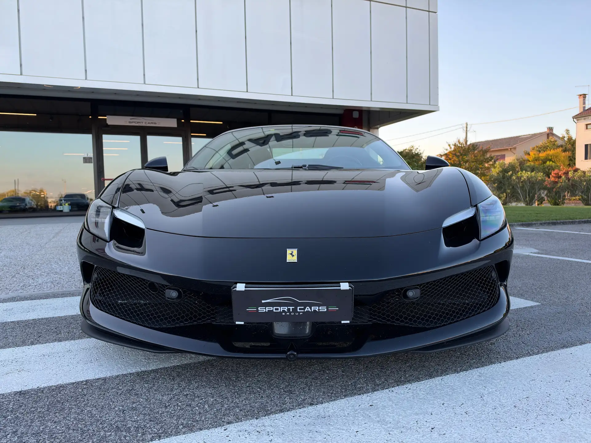 페라리 296 GTS 2024 검정 사진 2