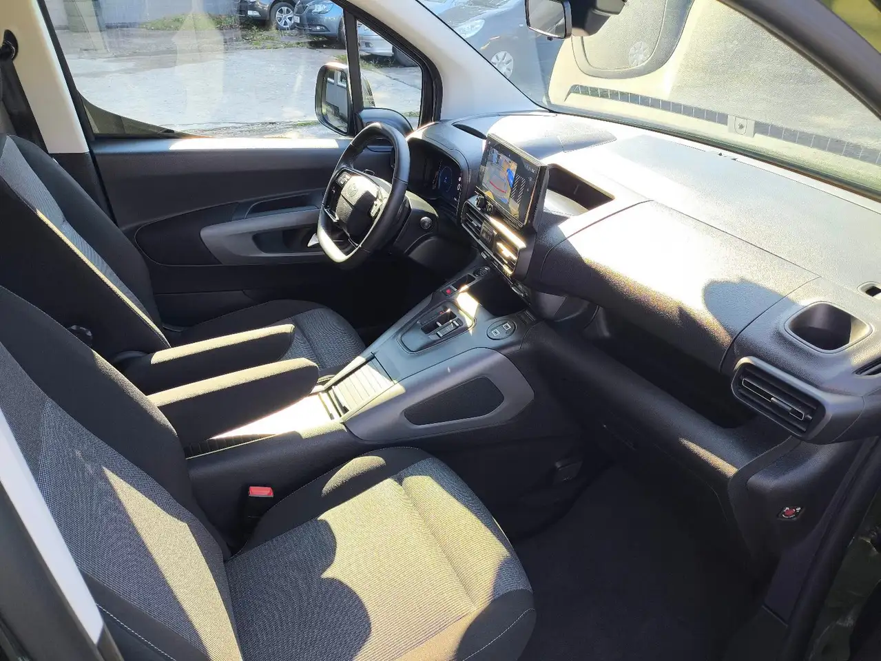 Toyota Proace Verso L2 Team Automatik*7 Sitze*LED, миниатюра 17