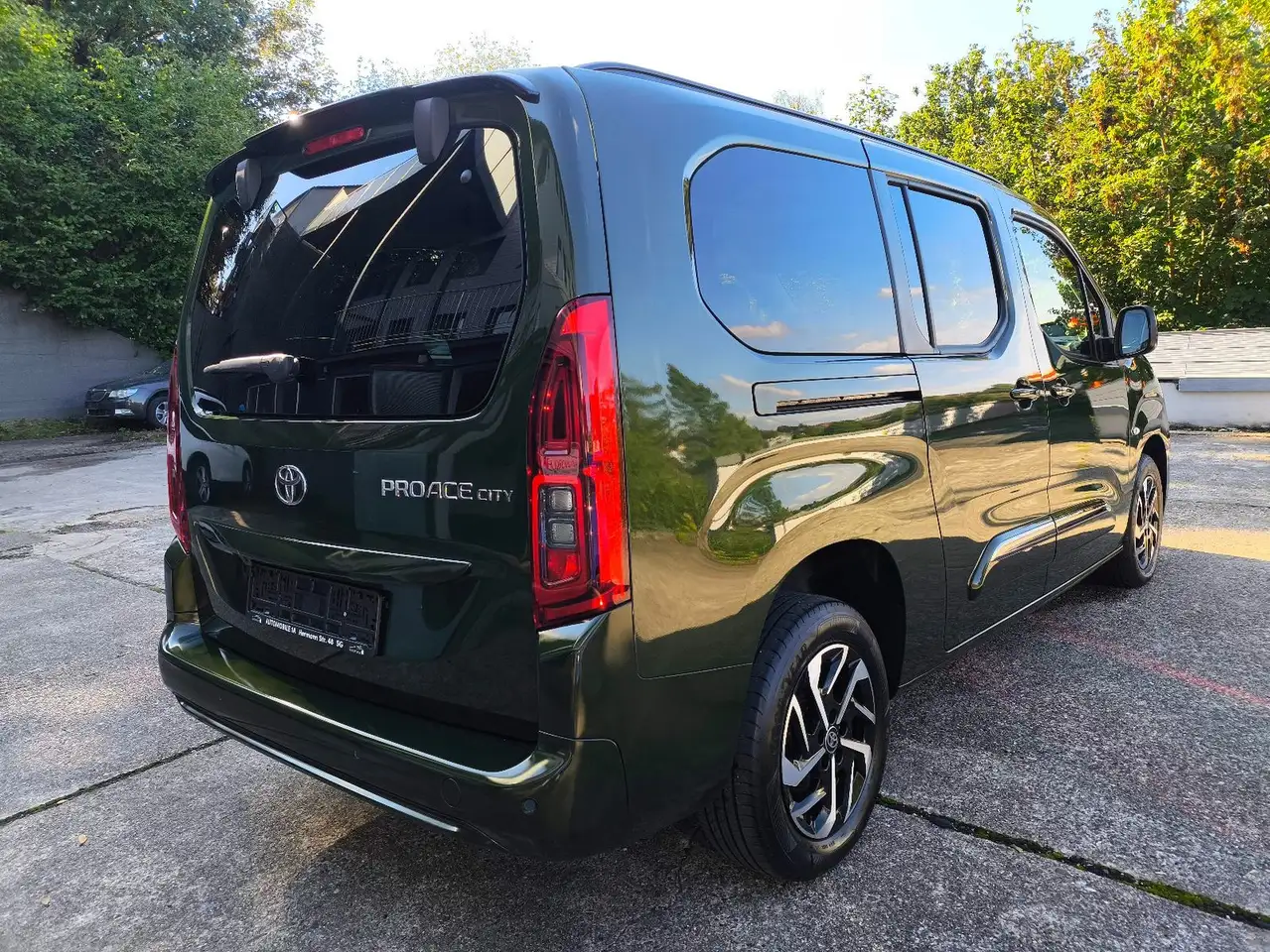 Toyota Proace Verso L2 Team Automatik*7 Sitze*LED, миниатюра 11