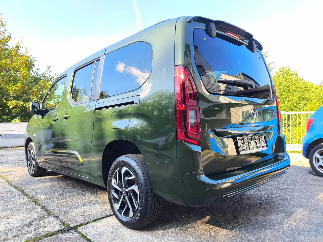 Toyota Proace Verso L2 Team Automatik*7 Sitze*LED, миниатюра 6