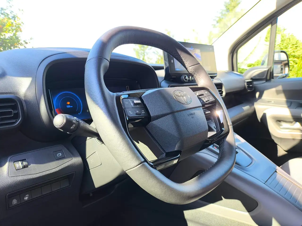 Toyota Proace Verso L2 Team Automatik*7 Sitze*LED, миниатюра 24