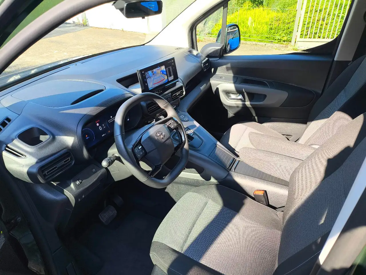 Toyota Proace Verso L2 Team Automatik*7 Sitze*LED, миниатюра 21