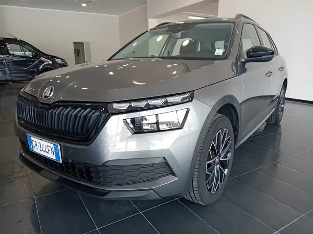 Skoda Kamiq tsi 110 dsg bLACK Dots