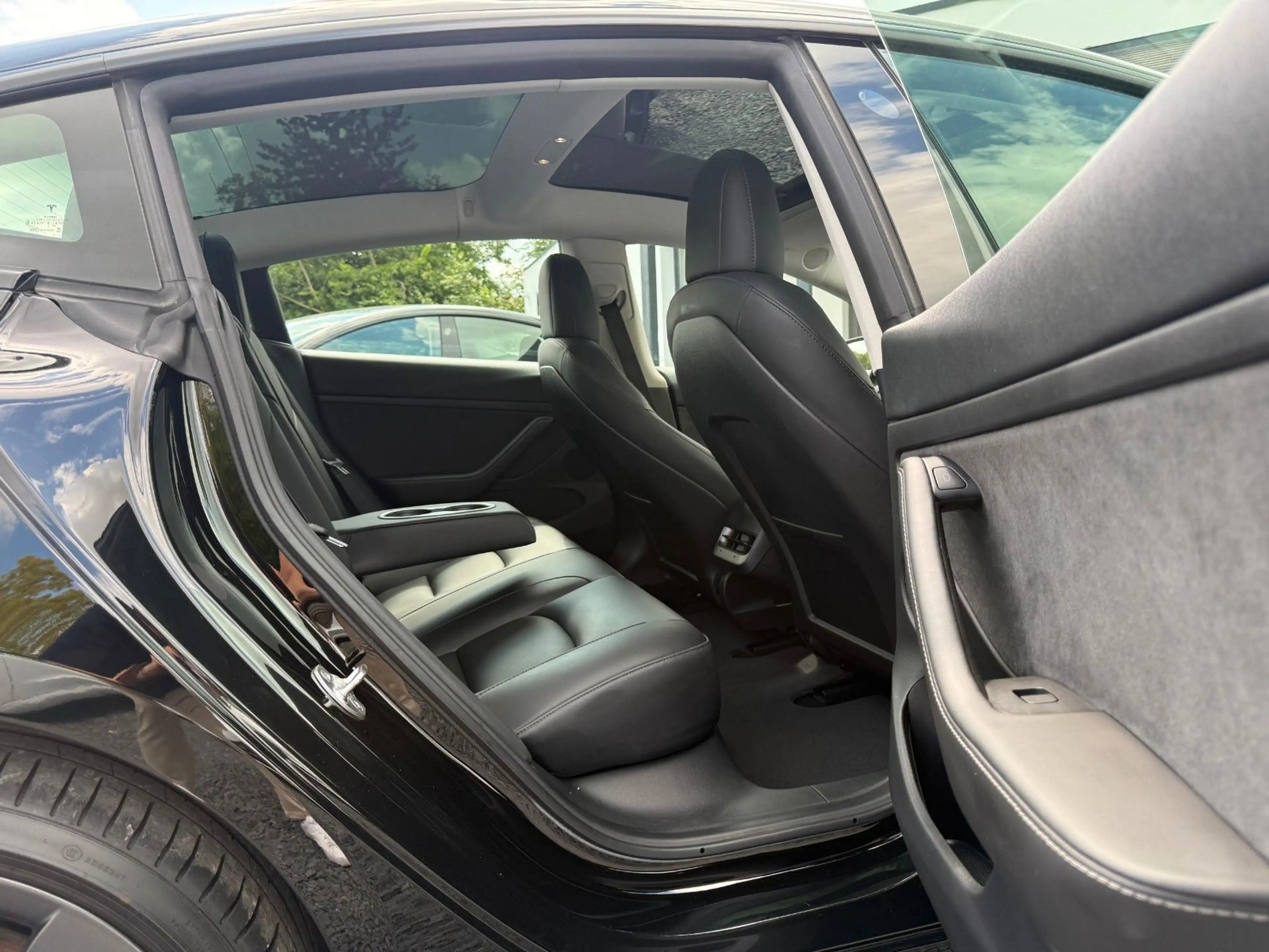 Tesla Model 3 Performance Ryzen AWD 1.Hand MwSt. — photo 14