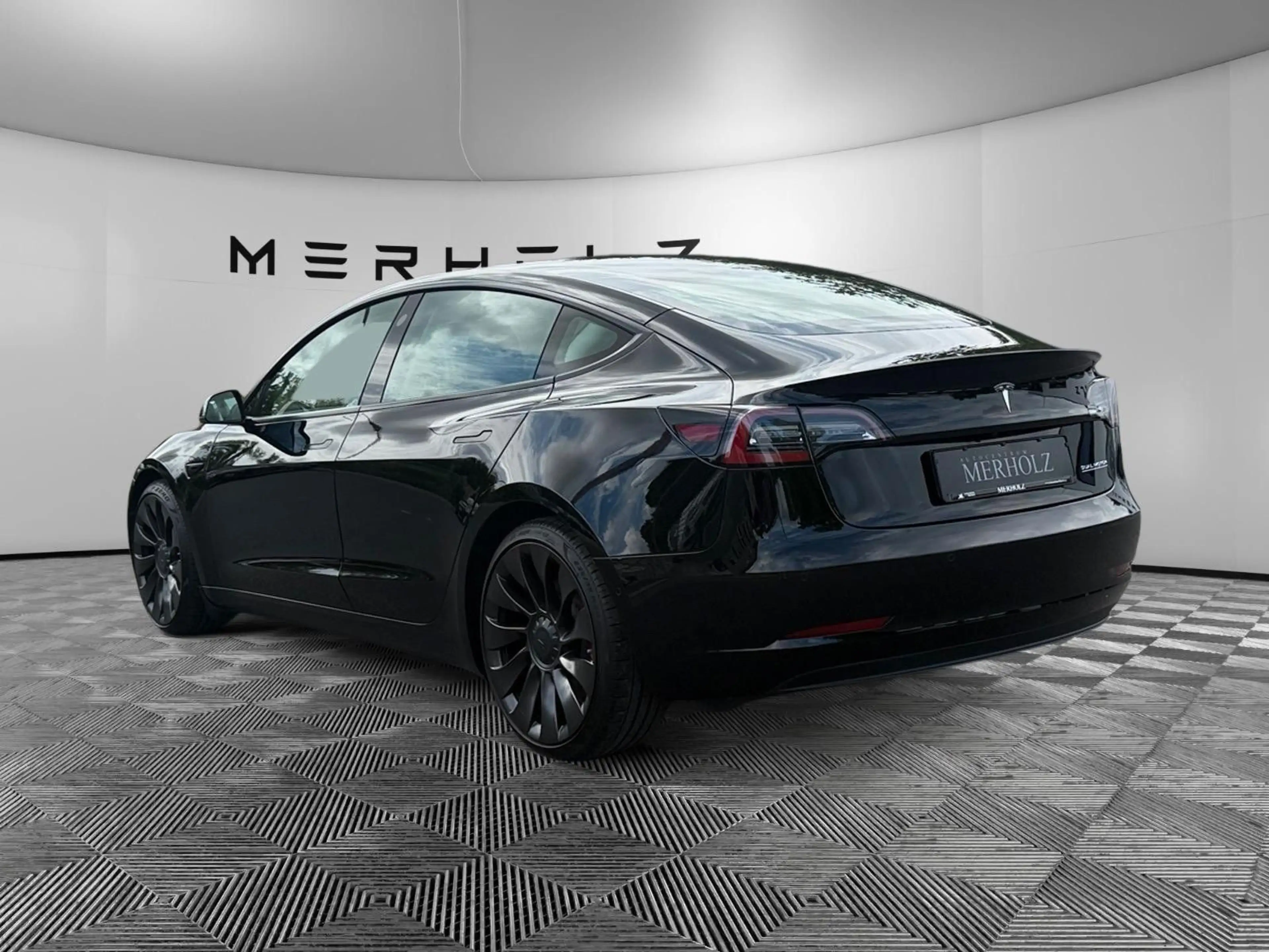 Tesla Model 3 Performance Ryzen AWD 1.Hand MwSt. — photo 5