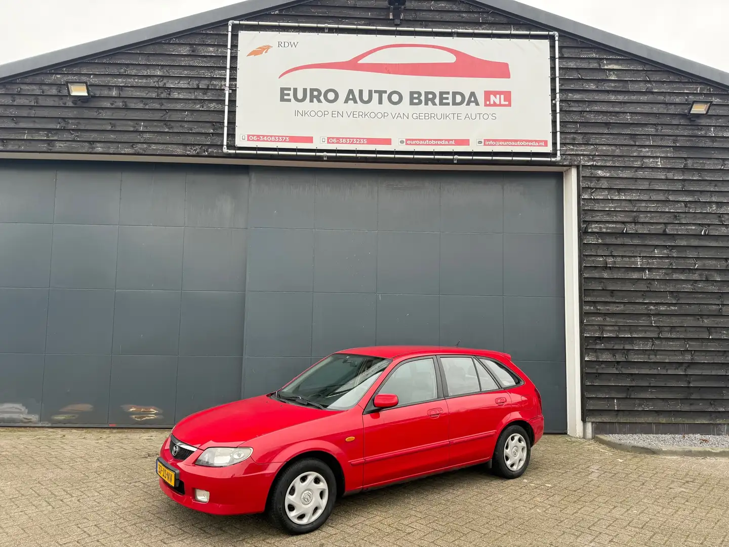 Mazda 323 Fastbreak 1.6i Touring automaat Rot - 1