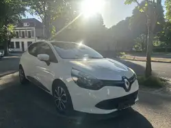 Renault Clio IV 1.2 16V 75 Authentique
