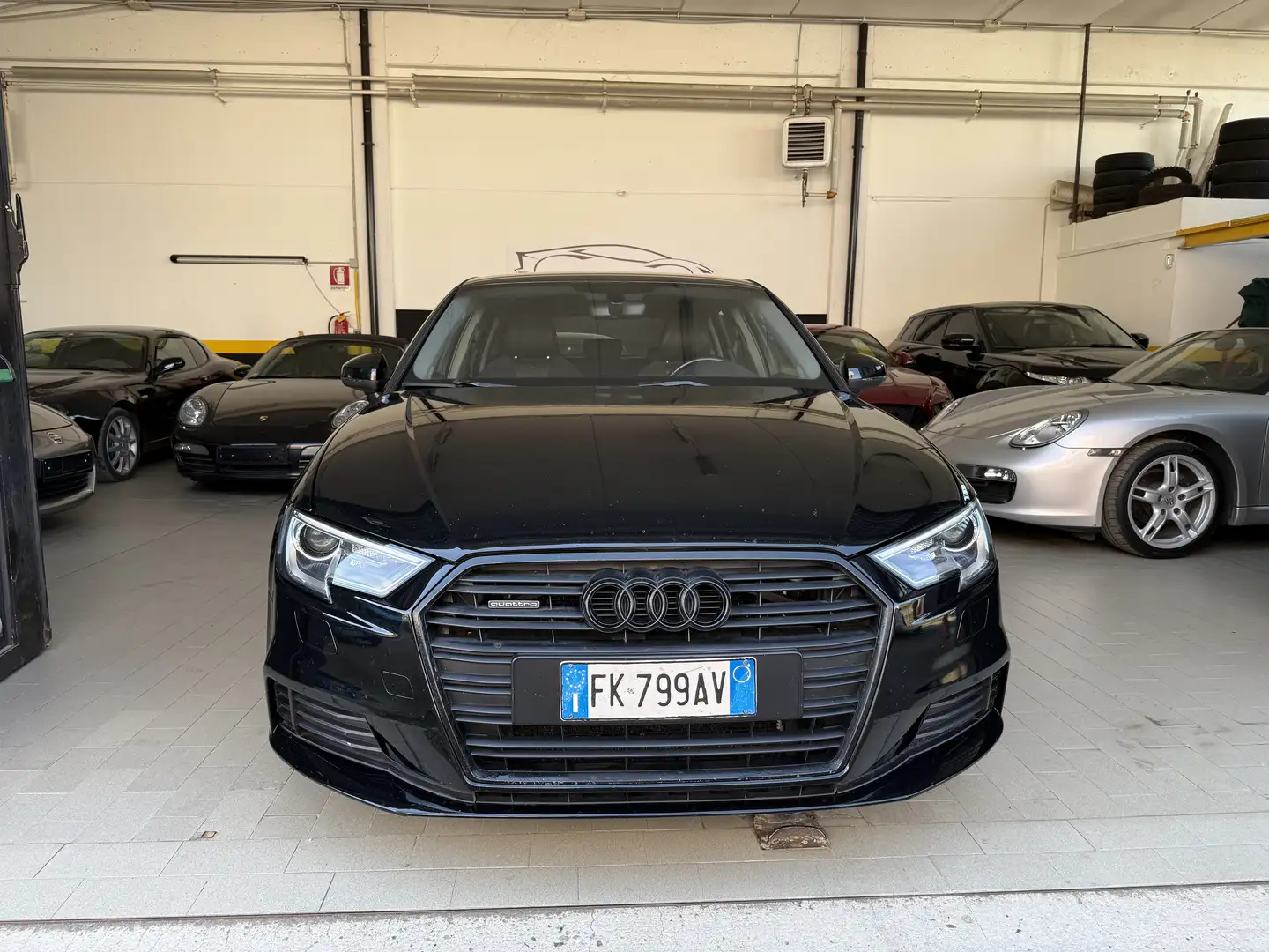 Audi A3 Sportback 2.0 tdi Sport Edition quattro 184cv s-tr - 2
